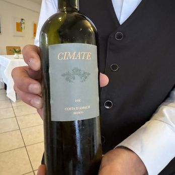 Da Ciccio - Their homemade wine was that had a hint of pear. Fabulous! - Italian Near Me - Amalfi, SA Da Ciccio - Their homemade wine was that had a hint of pear. Fabulous! - Italian Near Me - Amalfi, SA