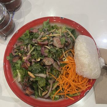 Bowl Thai Grill - E-San sausage salad - Thai Near Me - Gardena, California