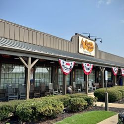 Cracker Barrel on Lakewood Drive