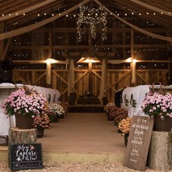Bonita Valley Dance Barn & Event Venue - Rustic charm