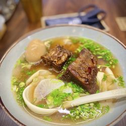 Shake Shake Fresh Noodle - House Special Beef Rib Flat Noodle