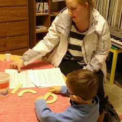 Little Sprouts Preschool Online - Forming letters with lines and curves
