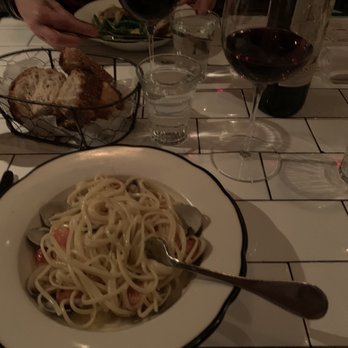 Briciola - Linguini and clams - Italian Near Me - New York, New York