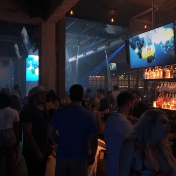 Pour Behavior - New American Near Me - Houston, Texas