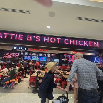 Hattie B's Hot Chicken - Chicken Shop Near Me - Nashville, Tennessee