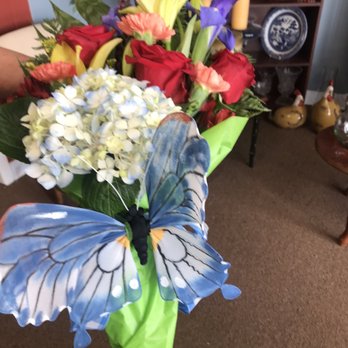 Gelven Florist - Butterfly Bouquet or "I'll Fly Away" Bouquet - Florists Near Me - Springfield, Missouri