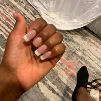 Sun Nails - Broken tip after 1 week. - Nail Salons Near Me - Los Angeles, California Sun Nails - Broken tip after 1 week. - Nail Salons Near Me - Los Angeles, California