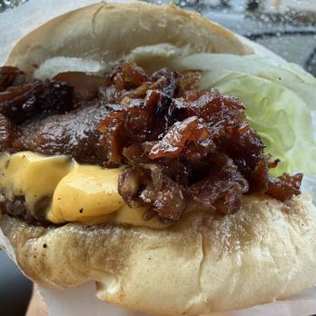 W & M Bar-B-Q Burger - Hal's Special with Mayo - Burgers Near Me - Honolulu, Hawaii