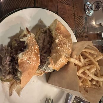 Flying Pig Pub & Kitchen - Specialty House Burger - Pubs Near Me - Oceanside, California Flying Pig Pub & Kitchen - Specialty House Burger - Pubs Near Me - Oceanside, California