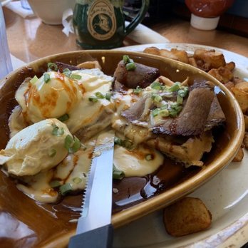 Another Broken Egg Cafe - Brisket benedict - Breakfast & Brunch Near Me - Pensacola, Florida
