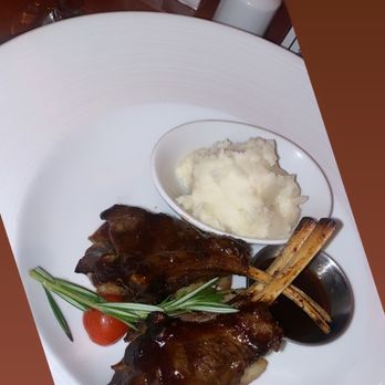 Carnival Conquest - Lamb chops, Mash - Travel Services Near Me Carnival Conquest - Lamb chops, Mash - Travel Services Near Me