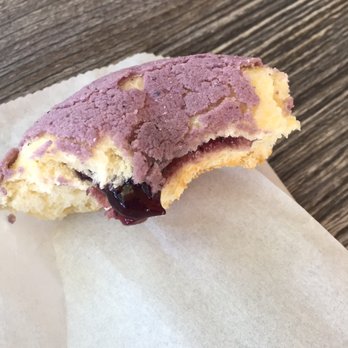 Cafe Dulce - Blueberry roti - Coffee & Tea Near Me - Los Angeles, California