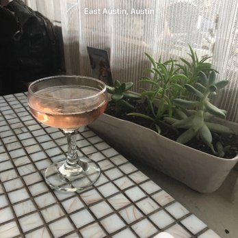 Hillside Farmacy - New American Near Me - Austin, Texas