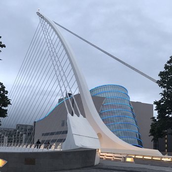 Morrison - Some of the modern architecture - Hotels Near Me - Dublin, D