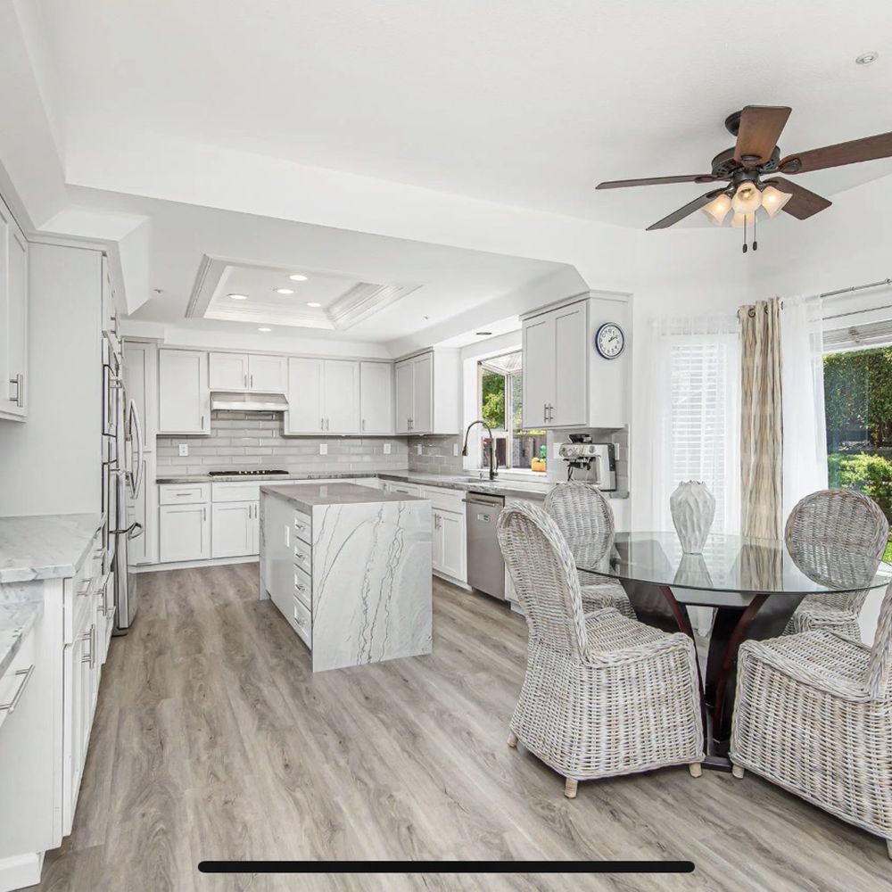 Crystal's Flooring - Kitchen Vinyl (EVP) - Flooring Near Me - Oakley, California Crystal's Flooring - Kitchen Vinyl (EVP) - Flooring Near Me - Oakley, California