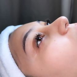 Radiant Complexion - Two weeks after a lash lift!!! Lashes stay lifted from 6-8 weeks.