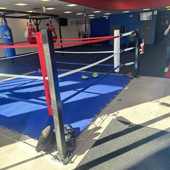 Hit Locker - Boxing Near Me - Tempe, Arizona Hit Locker - Boxing Near Me - Tempe, Arizona
