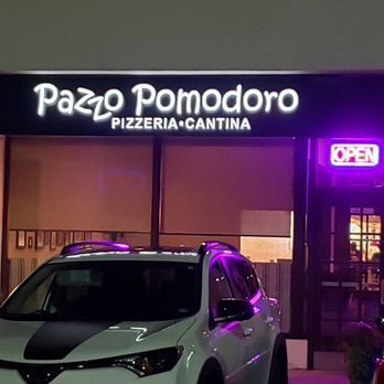 Pazzo Pomodoro - Crazy Tomato in Inglese. - Pizza Near Me - Vienna, Virginia Pazzo Pomodoro - Crazy Tomato in Inglese. - Pizza Near Me - Vienna, Virginia