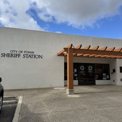City of Poway Sheriff Station - Station outside