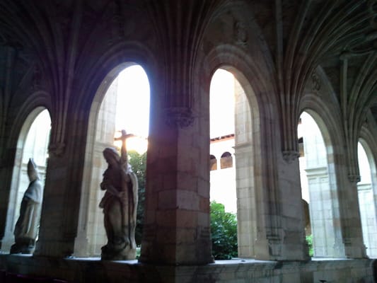 Parador de León by null
