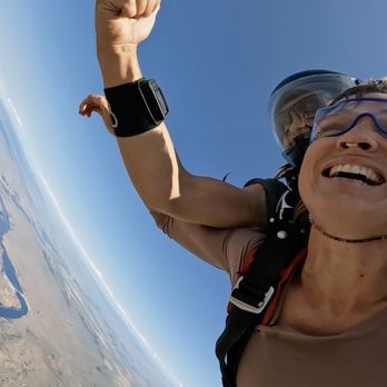 Skydive Chelan - The face of someone who will never stop doing this. - Skydiving Near Me - Chelan, Washington Skydive Chelan - The face of someone who will never stop doing this. - Skydiving Near Me - Chelan, Washington