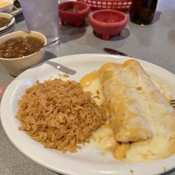 Mi Casa Mexican Restaurant - 5. Enchiladas shredded chicken with queso sauce , rice and charro beans. - Mexican Near Me - Gainesville, Texas Mi Casa Mexican Restaurant - 5. Enchiladas shredded chicken with queso sauce , rice and charro beans. - Mexican Near Me - Gainesville, Texas