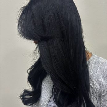 Aveda Institute Phoenix - Cosmetology Schools Near Me - Tempe, Arizona