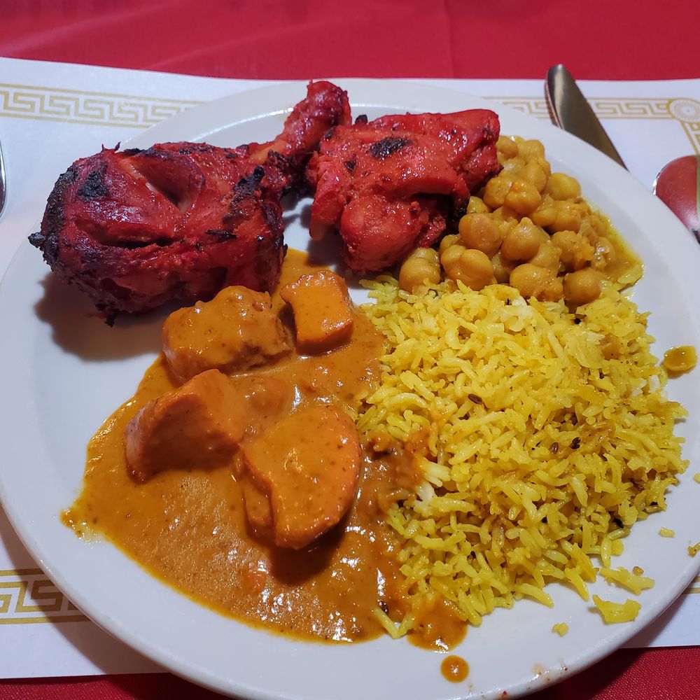 Mantra Indian Cuisine - Buffet done right--chicken tikka, butter chicken, spiced rice, and fresh naan. - Indian Near Me - Temecula, California