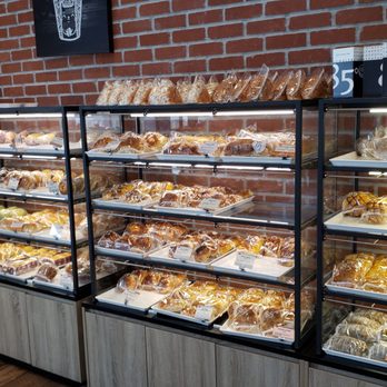 85°C Bakery Cafe-Pleasanton - Bakeries Near Me - Pleasanton, California