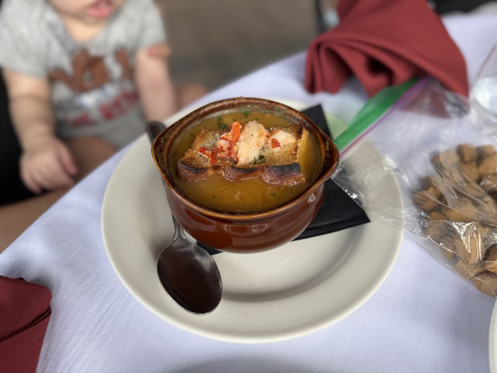 Mimi' & Coco' Bistro