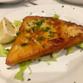 Aliada - Saganaki - Greek Near Me - Astoria, New York