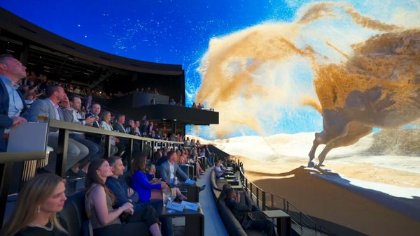 Cosm Los Angeles by null