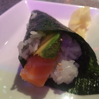 Chiba ken - Salmon avocado wrap - Sushi Bars Near Me - Honolulu, Hawaii Chiba ken - Salmon avocado wrap - Sushi Bars Near Me - Honolulu, Hawaii