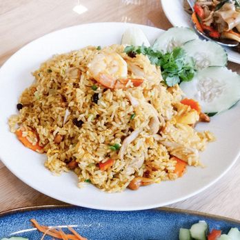 Ari's Thai Eatery - Pineapple fried rice - Thai Near Me - Azusa, California Ari's Thai Eatery - Pineapple fried rice - Thai Near Me - Azusa, California