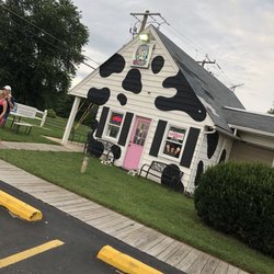 Sweet Cowoline'S - Outside