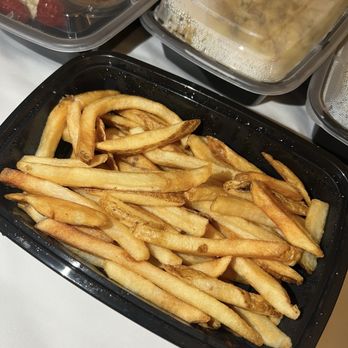 Del Frisco's Grille - French fries - New American Near Me - Cherry Creek, Colorado