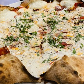 Mister O1 Extraordinary Pizza - Brickell - Chef special - Pizza Near Me - Miami, Florida Mister O1 Extraordinary Pizza - Brickell - Chef special - Pizza Near Me - Miami, Florida