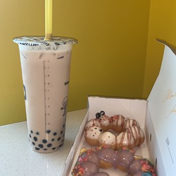 Mochinut - Edmonds - Bubble A3. Boba Milk Tea and 3x Premium Japanese Mochi Donuts - Donuts Near Me - Edmonds, Washington Mochinut - Edmonds - Bubble A3. Boba Milk Tea and 3x Premium Japanese Mochi Donuts - Donuts Near Me - Edmonds, Washington