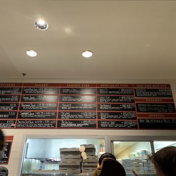 Pinthouse Pizza - Order counter - Pizza Near Me - Austin, Texas
