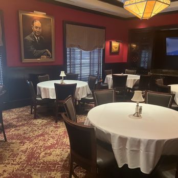 The Capital Grille - Steakhouses Near Me - Cincinnati, Ohio The Capital Grille - Steakhouses Near Me - Cincinnati, Ohio