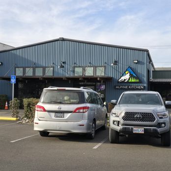 Alpine Crossing and Kitchen - Exterior - Breakfast & Brunch Near Me - McMinnville, Oregon Alpine Crossing and Kitchen - Exterior - Breakfast & Brunch Near Me - McMinnville, Oregon