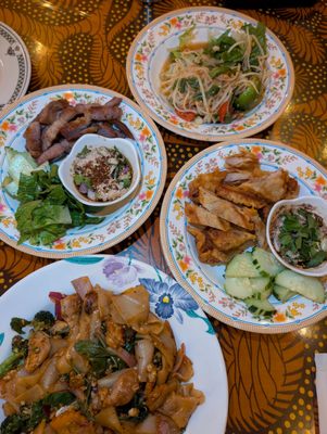 Ghin Khao Eat Rice by null