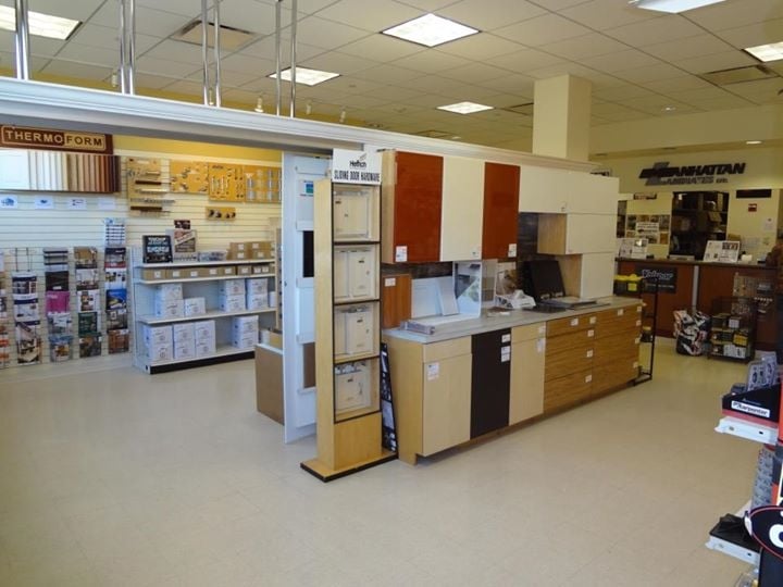 MANHATTAN LAMINATES Updated September 2024 5115 35th St, Long Island City, New York