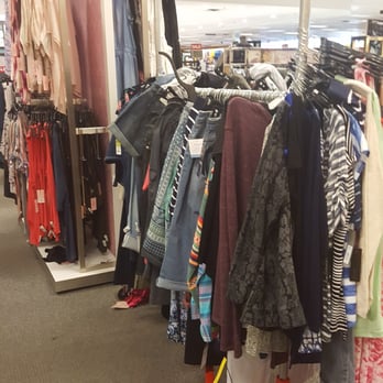 Kohl's - Zbars not loaded correctlu and on sales floor not in middle of asile. - Department Stores Near Me - FREDERICK, Maryland Kohl's - Zbars not loaded correctlu and on sales floor not in middle of asile. - Department Stores Near Me - FREDERICK, Maryland