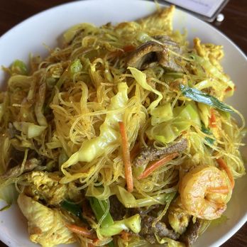 Wu Wei Din Chinese Cuisine - S1.Singapore Fried Noodles - Taiwanese Near Me - Plano, Texas Wu Wei Din Chinese Cuisine - S1.Singapore Fried Noodles - Taiwanese Near Me - Plano, Texas