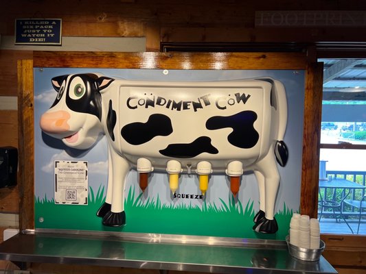 Apple Valley Mountain Village & Cafe by null