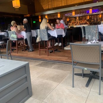 Eddie V's Prime Seafood - Bar - open patio - Seafood Near Me - Troy, Michigan Eddie V's Prime Seafood - Bar - open patio - Seafood Near Me - Troy, Michigan