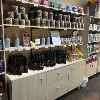 Whetstone Chocolates - Chocolatiers & Shops Near Me - St. Augustine, Florida