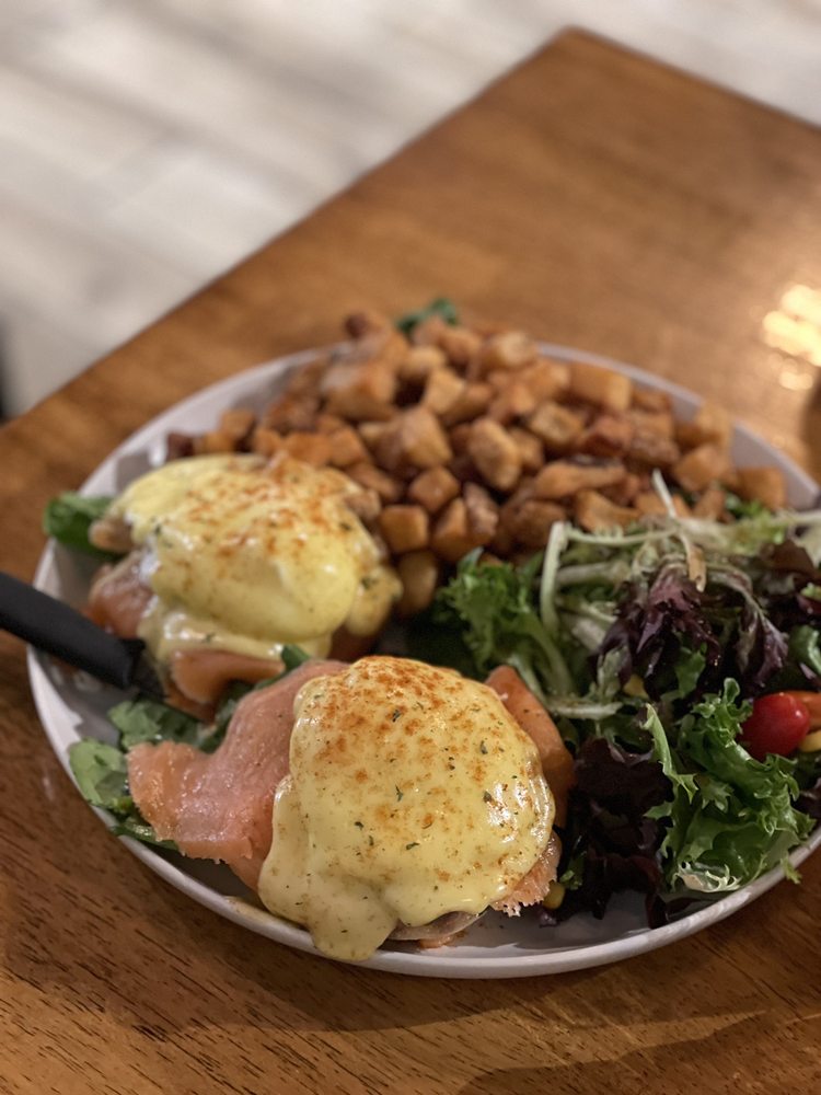 Popping Yolk Cafe