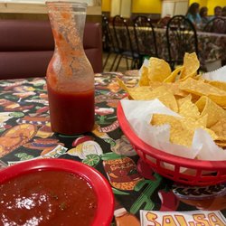 Jalisco - Chips and salsa.